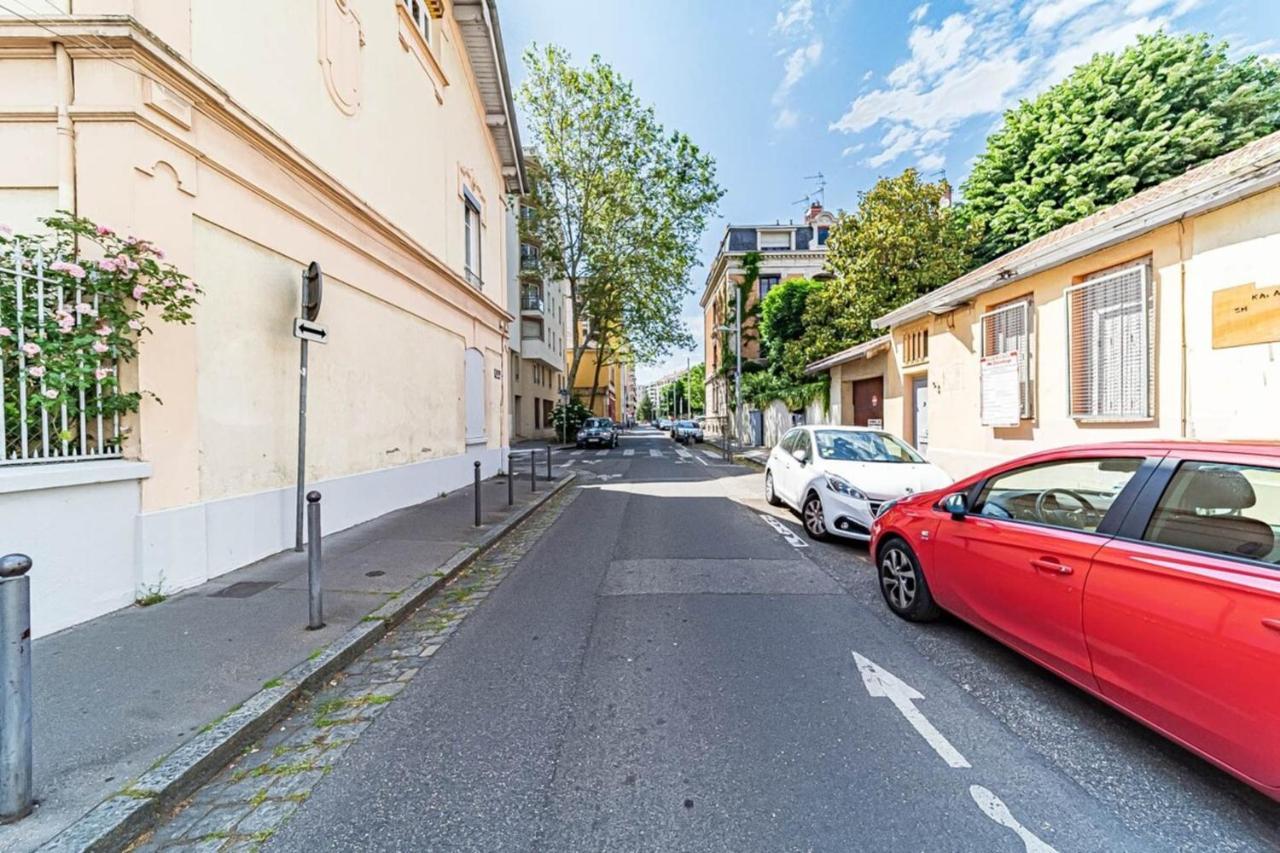 Le Melzet Charmant 4 Pers Avec Terrasse Charpennes ビユールバンヌ エクステリア 写真