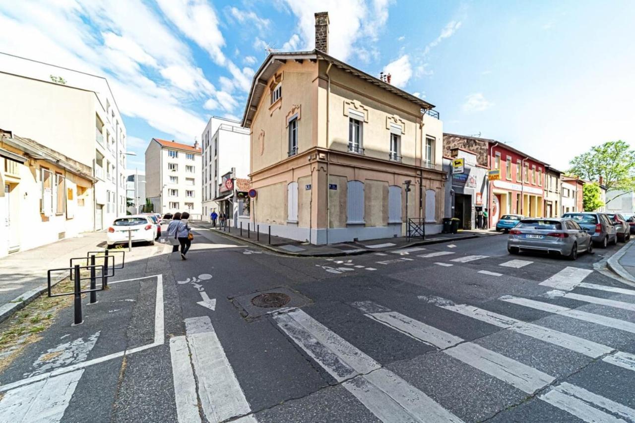 Le Melzet Charmant 4 Pers Avec Terrasse Charpennes ビユールバンヌ エクステリア 写真